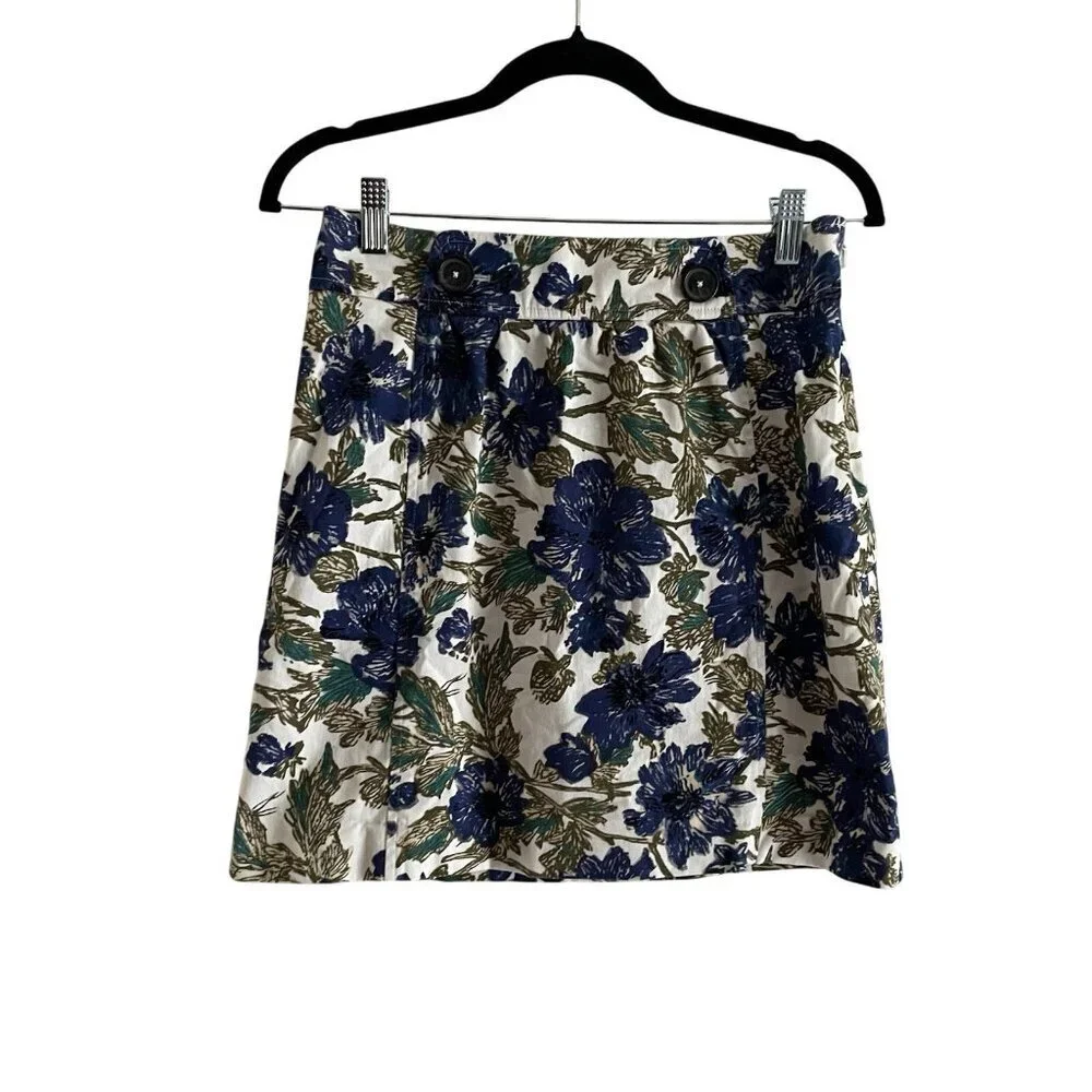Brooks Brothers Red Fleece Women 2 White/Blue Floral Short Button Pencil Skirt